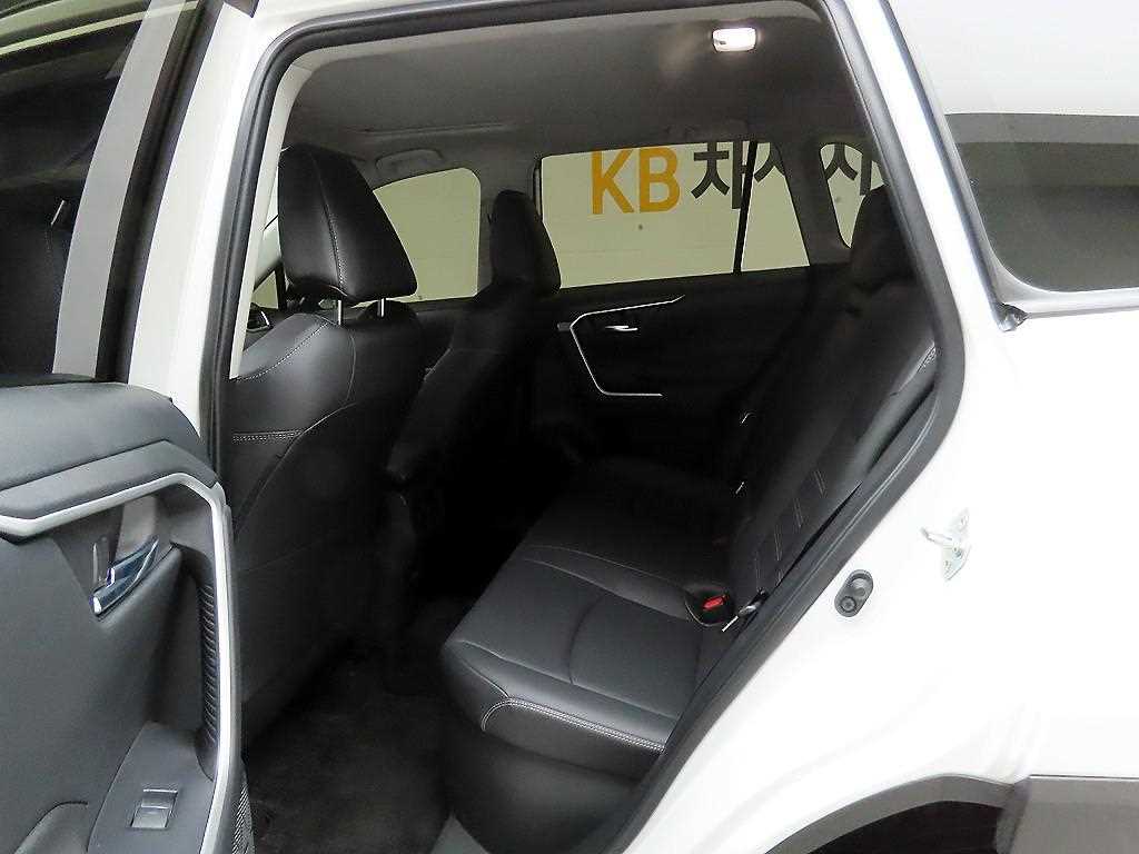 Toyota RAV4 2025 Blanco - Importación desde Corea - HF Imports Iquique - Foto 14