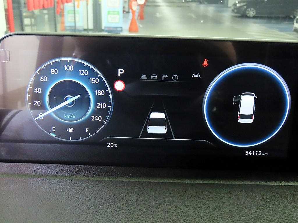 HYUNDAI Staria - Vista 10