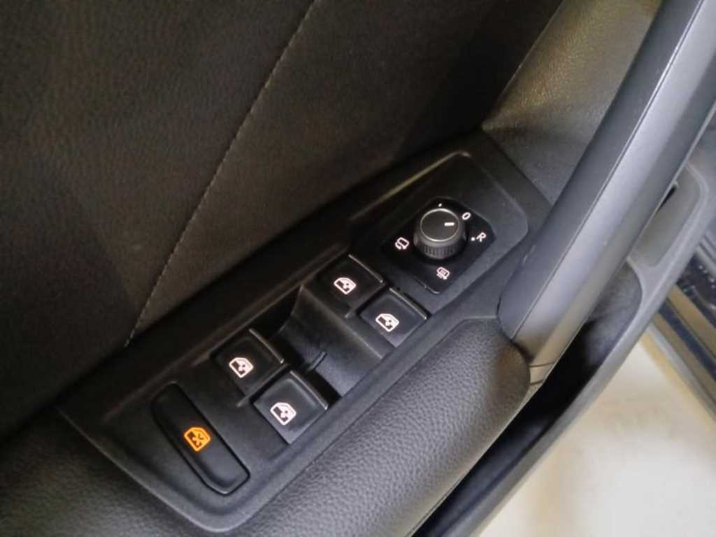 Volkswagen Tiguan - Vista 12