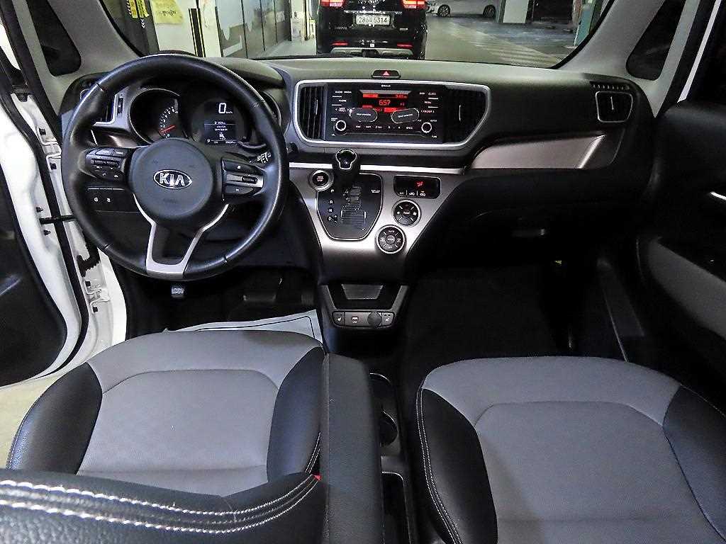 KIA Ray - Vista 10