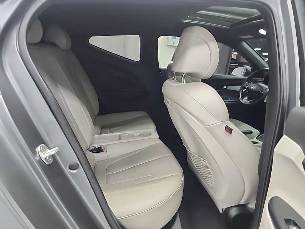 HYUNDAI Veloster - Vista 12