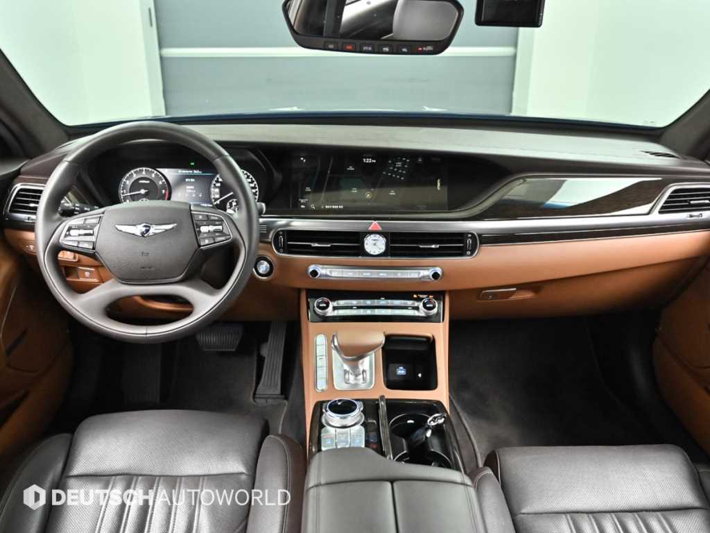 Genesis G90 - Vista 7
