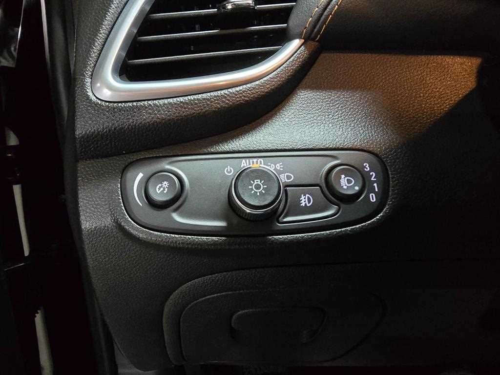Chevrolet Trax - Vista 9