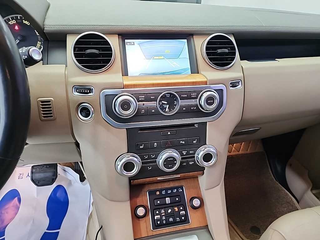 Land Rover Discovery - Vista 10