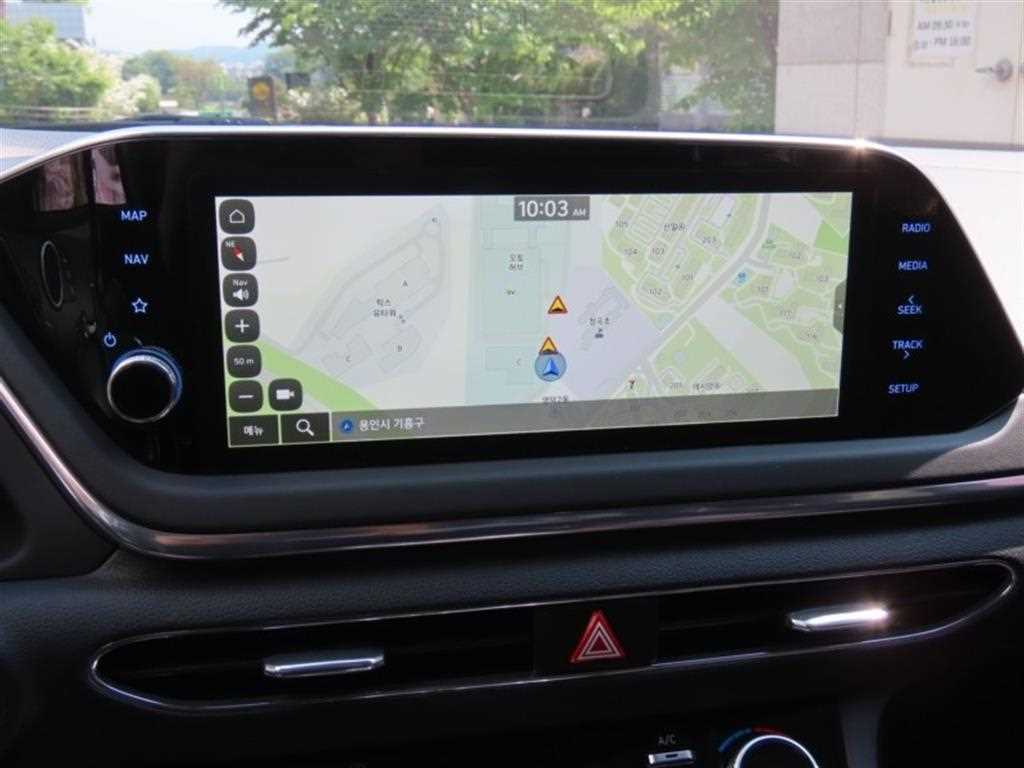 HYUNDAI Sonata - Vista 8