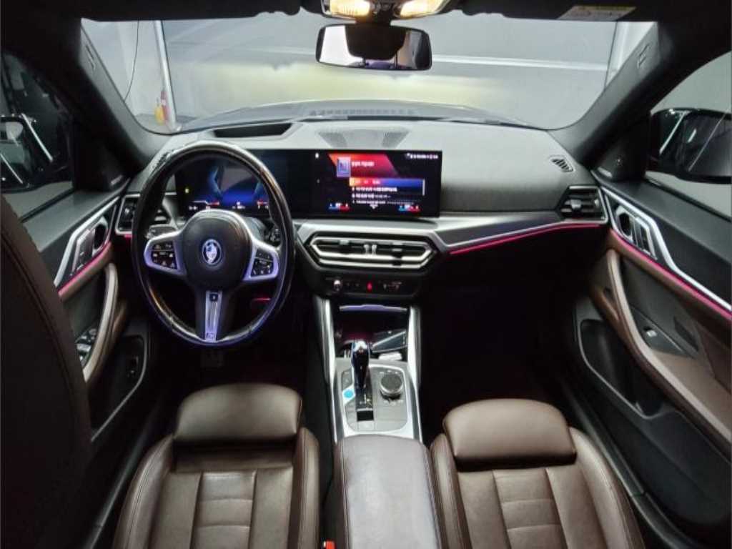 BMW i4 - Vista 8