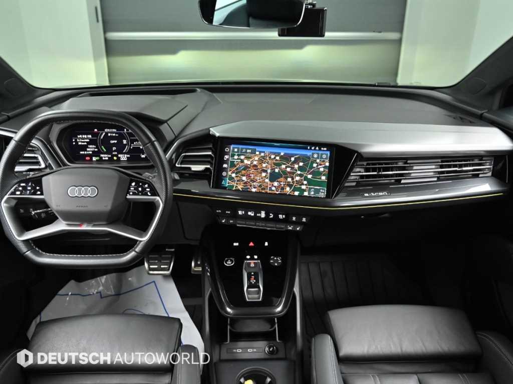 Audi Q4 - Vista 7