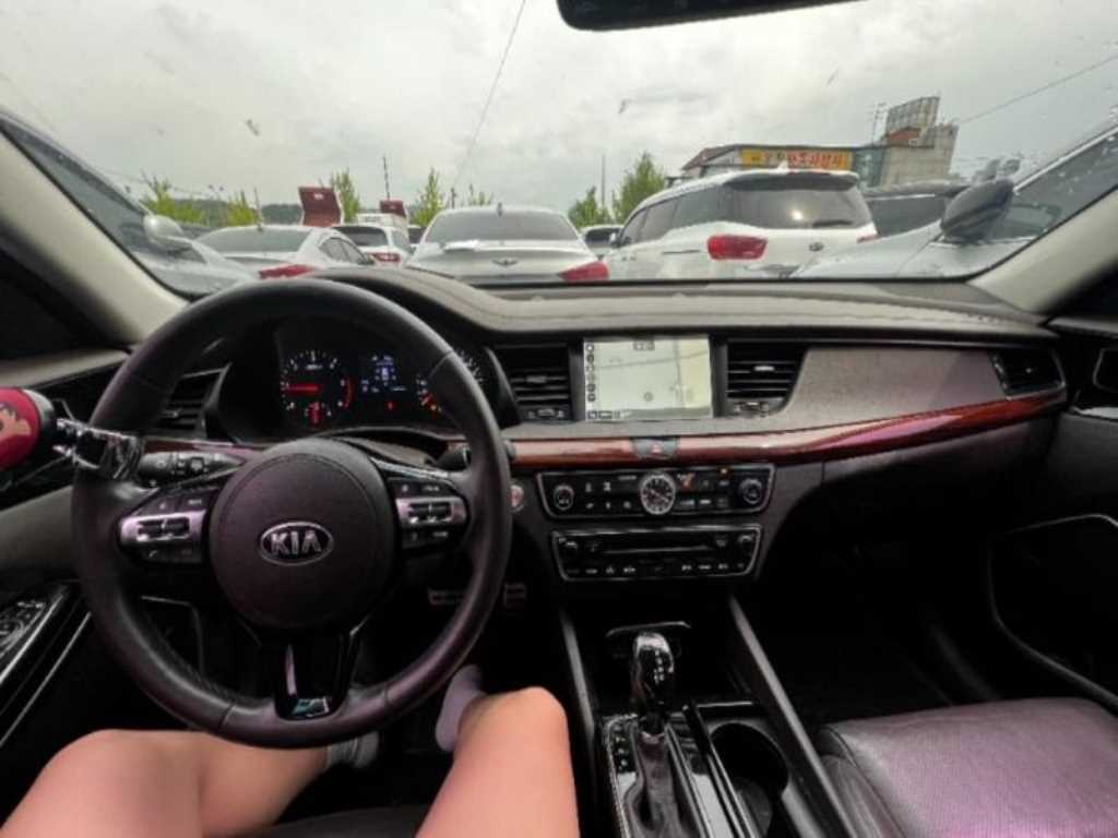 KIA K7 - Vista 5