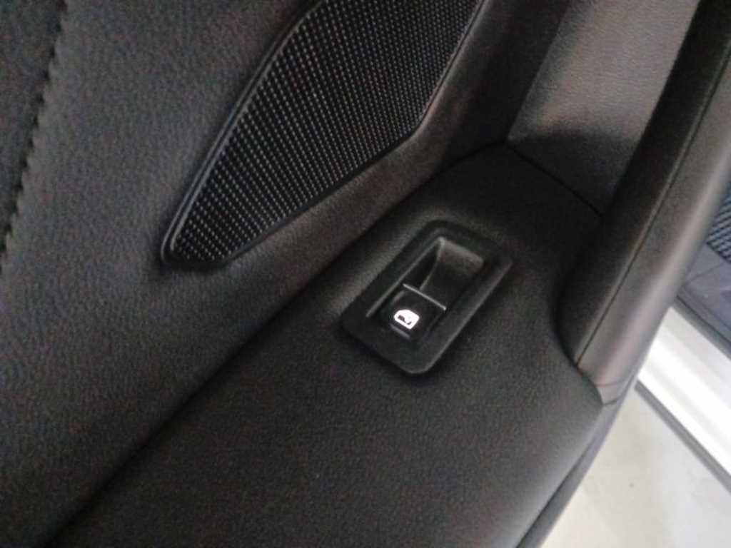 Volkswagen Tiguan - Vista 10