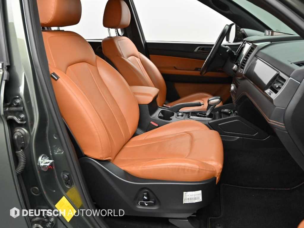 Ssangyong Rexton - Vista 10
