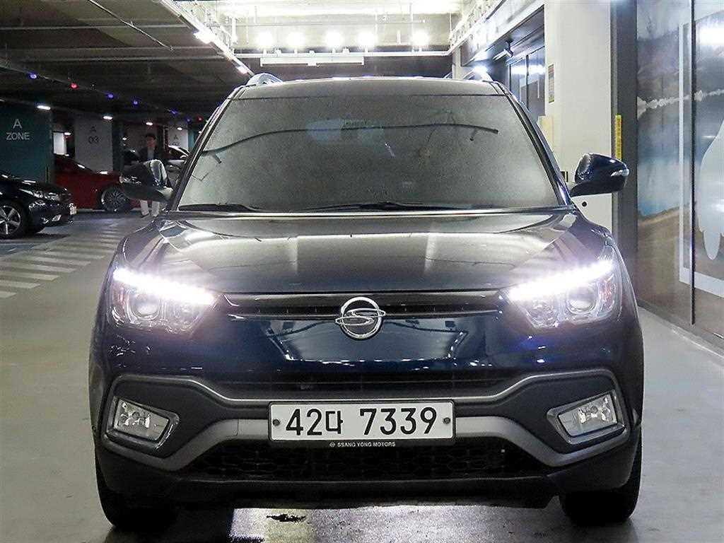 Ssangyong Tivoli - Vista 2