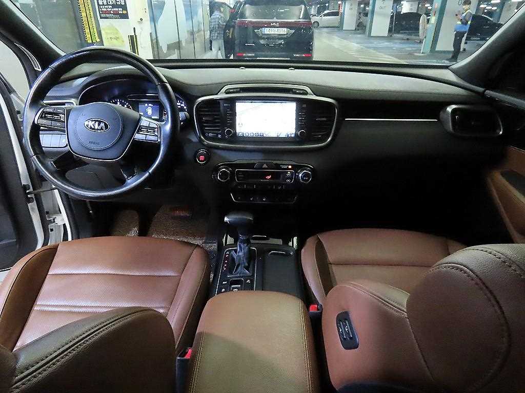 KIA Sorento - Vista 10