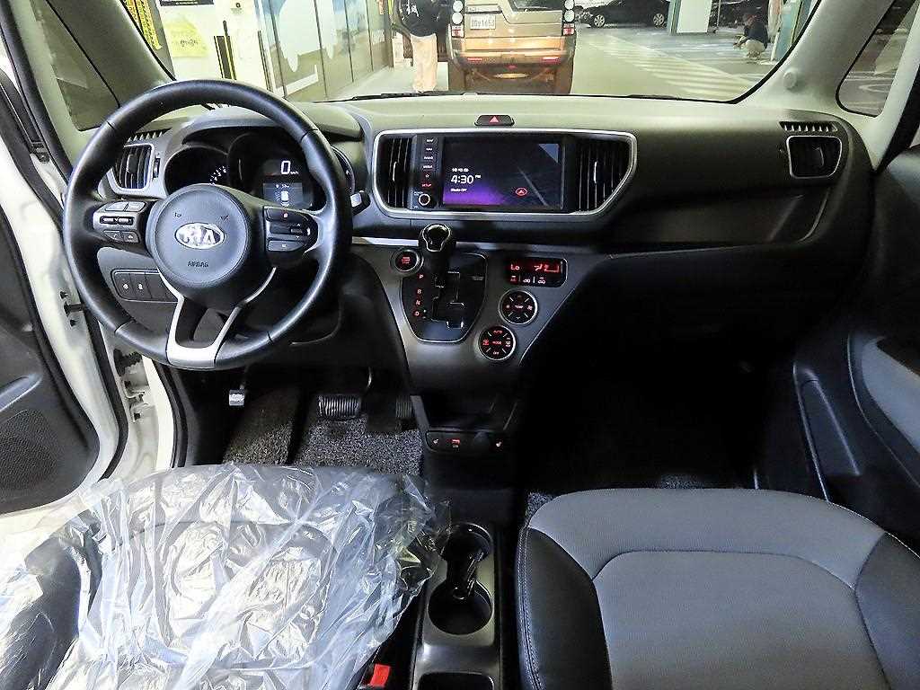 KIA Ray - Vista 10