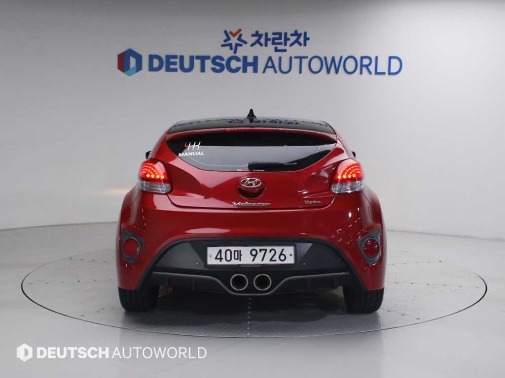 HYUNDAI Veloster - Vista 4