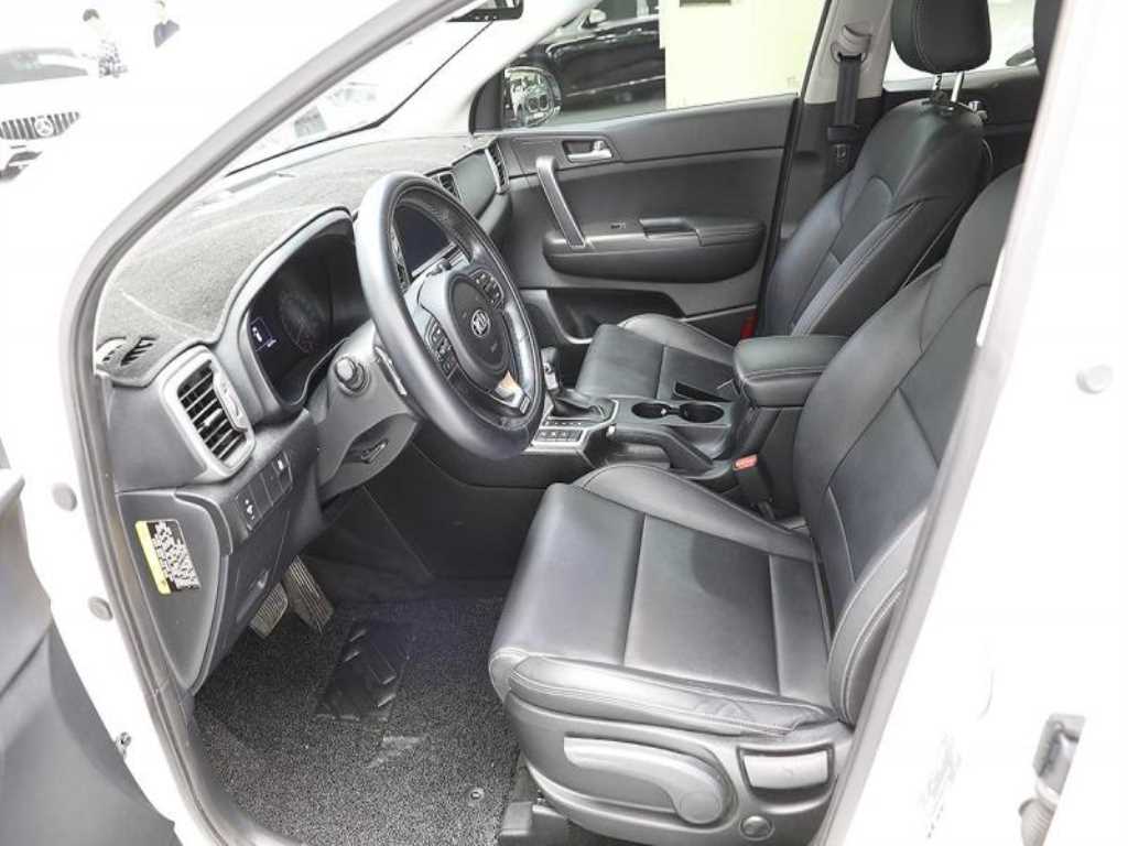 KIA Sportage - Vista 7