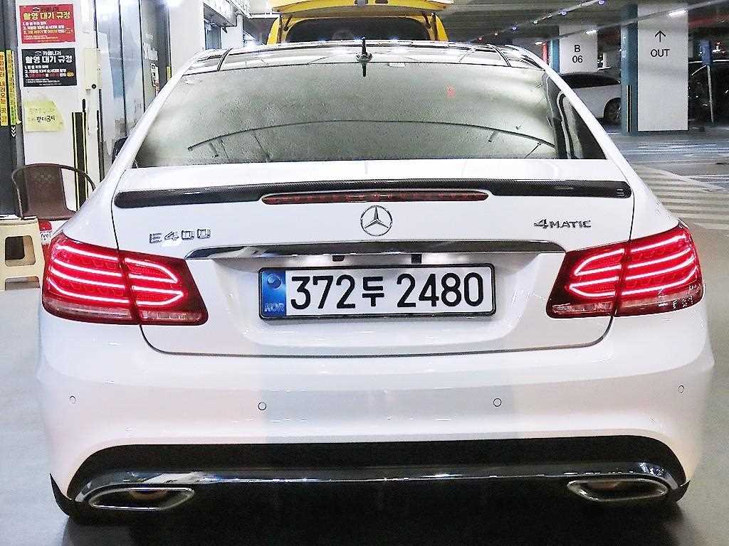 Mercedes Benz E class - Vista 5