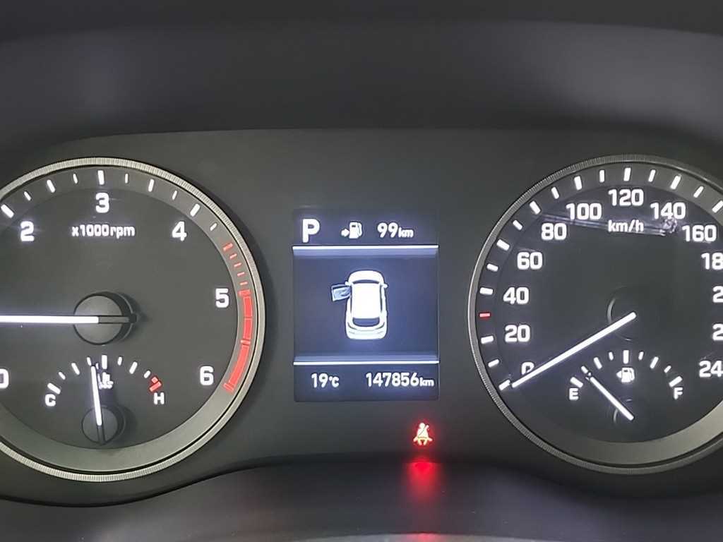 HYUNDAI Tucson - Vista 6