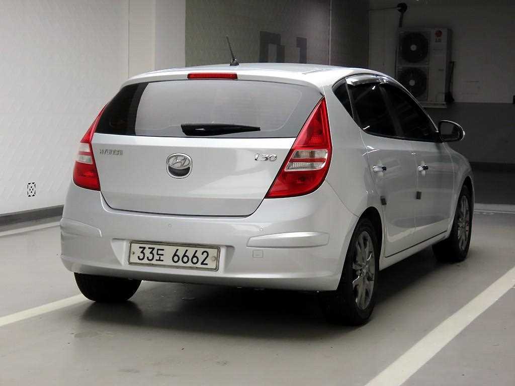 HYUNDAI i30 - Vista 4
