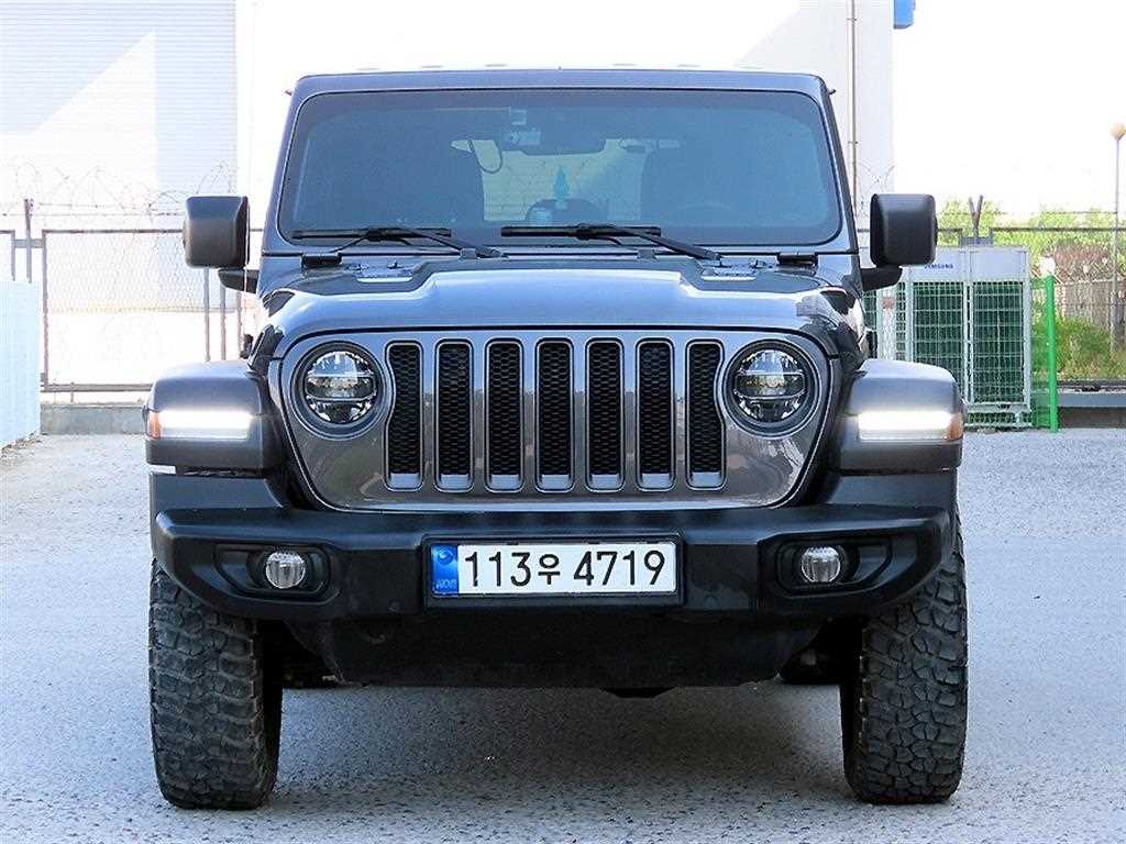 Jeep Wrangler 2022 Gris - Importación desde Corea - HF Imports Iquique - Foto 1