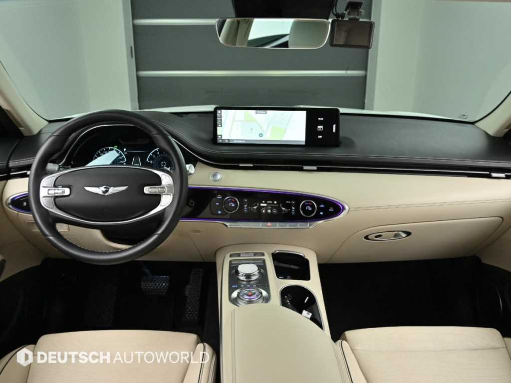 Genesis GV70 - Vista 8