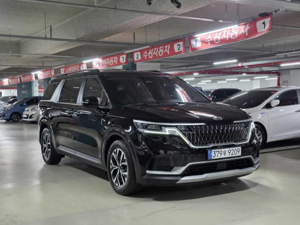 KIA Carnival 2021 Negro - Importación desde Corea - HF Imports Iquique - Foto 1