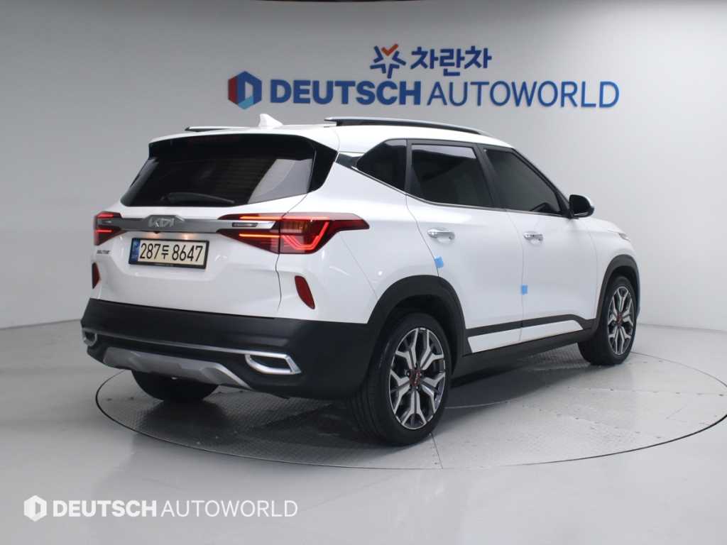 KIA Seltos - Vista 2