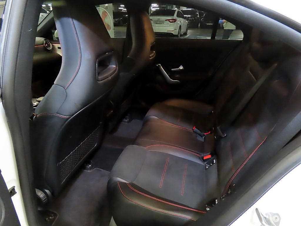 Mercedes Benz CLA Class - Vista 7