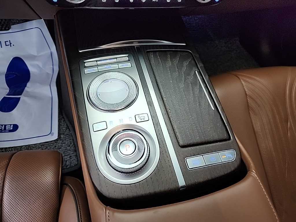 Genesis G80 - Vista 8