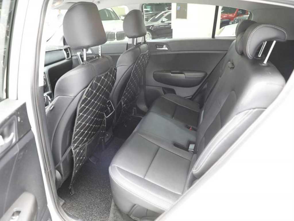 KIA Sportage - Vista 8