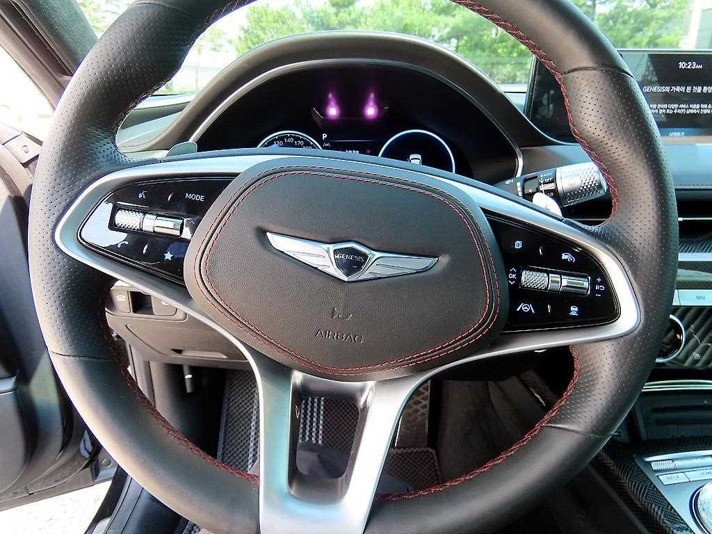 Genesis G80 - Vista 8
