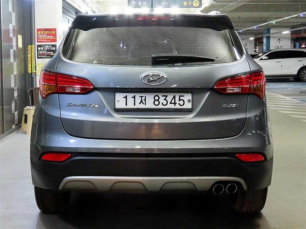 HYUNDAI Santa Fe - Vista 5