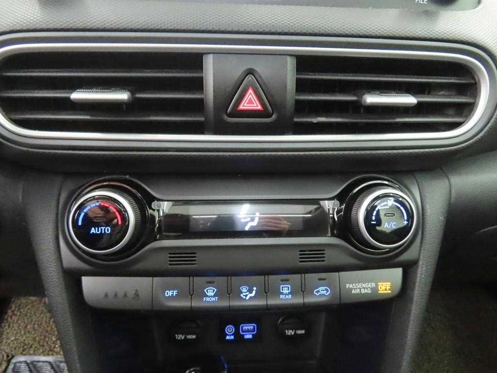 HYUNDAI Kona - Vista 11