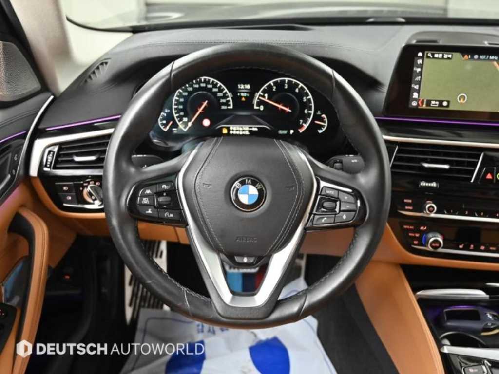 BMW 5 Series 2019 Negro - Importación desde Corea - HF Imports Iquique - Foto 13