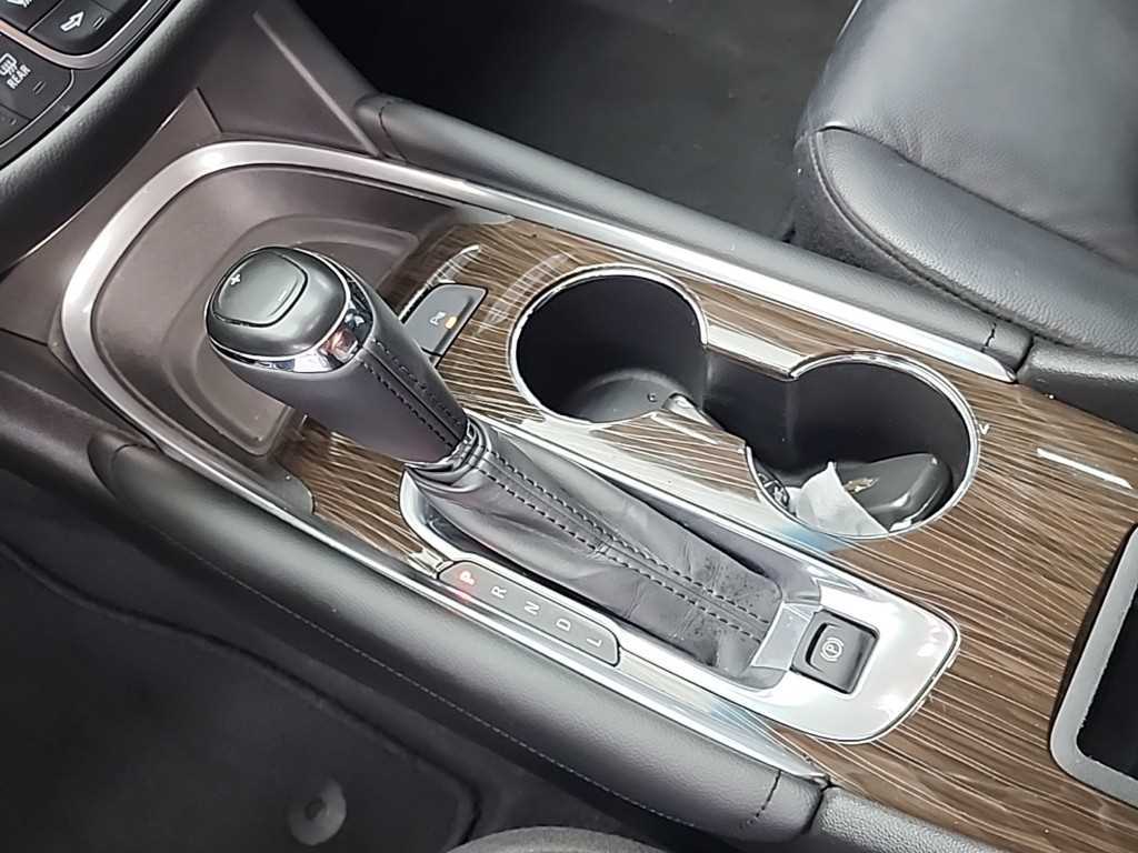 Chevrolet Malibu - Vista 8