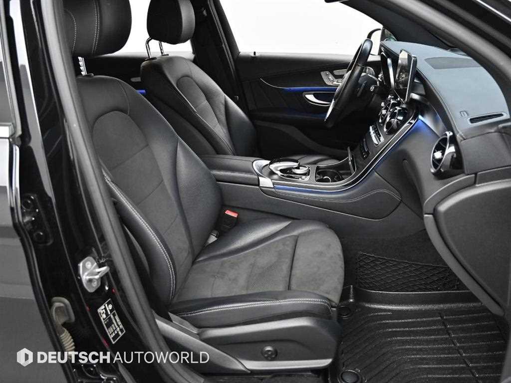 Mercedes Benz GLC Class - Vista 10