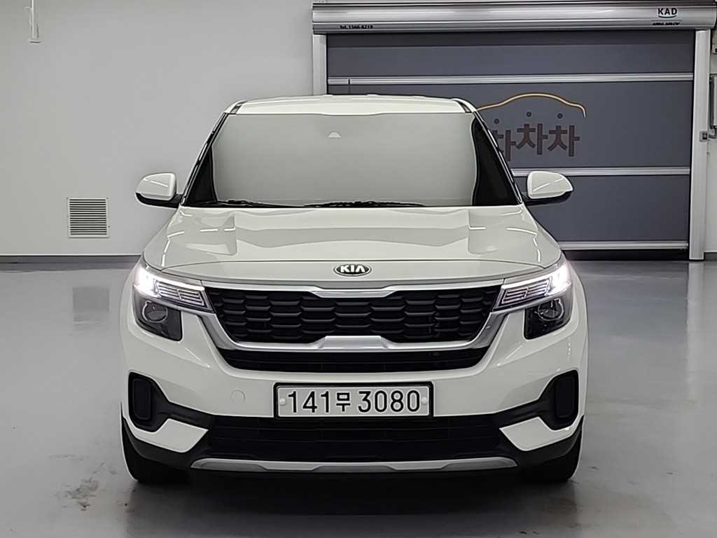 KIA Seltos - Vista 2