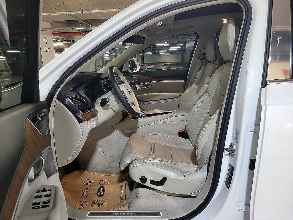 Volvo XC90 - Vista 7