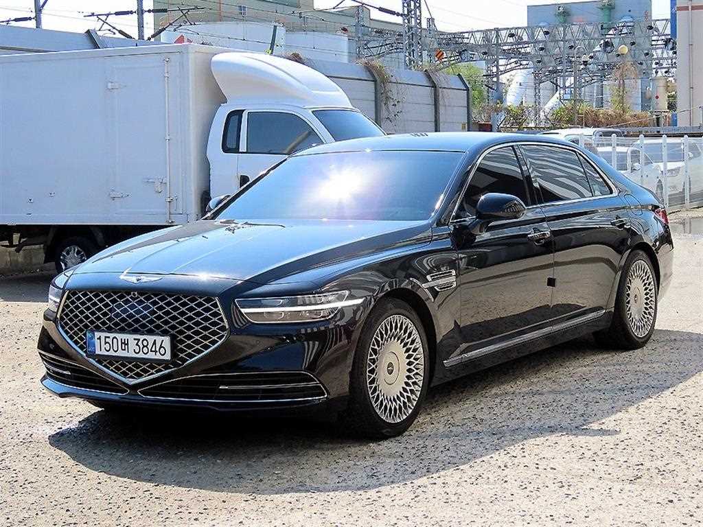 Genesis G90 - Vista 2