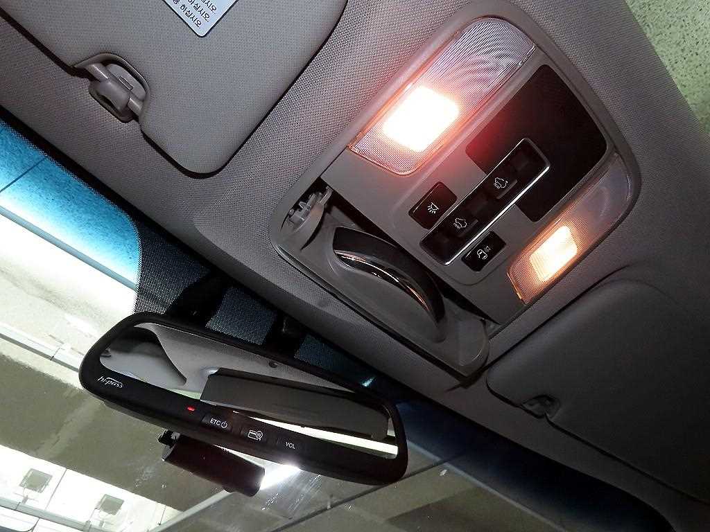 KIA Carnival 2016 Blanco - Importación desde Corea - HF Imports Iquique - Foto 15