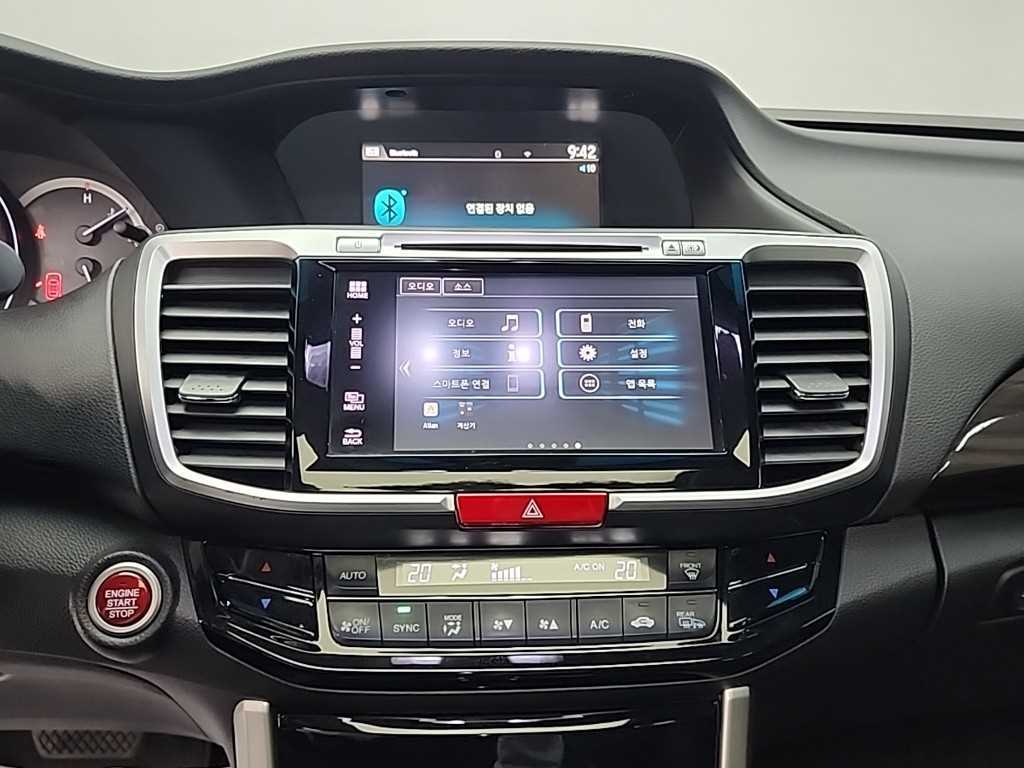 Honda Accord - Vista 10
