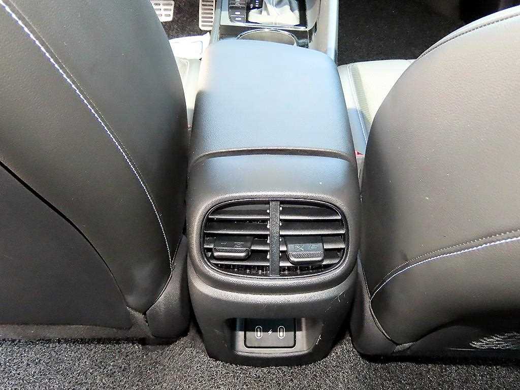 HYUNDAI Avante 2025 Blanco - Importación desde Corea - HF Imports Iquique - Foto 16