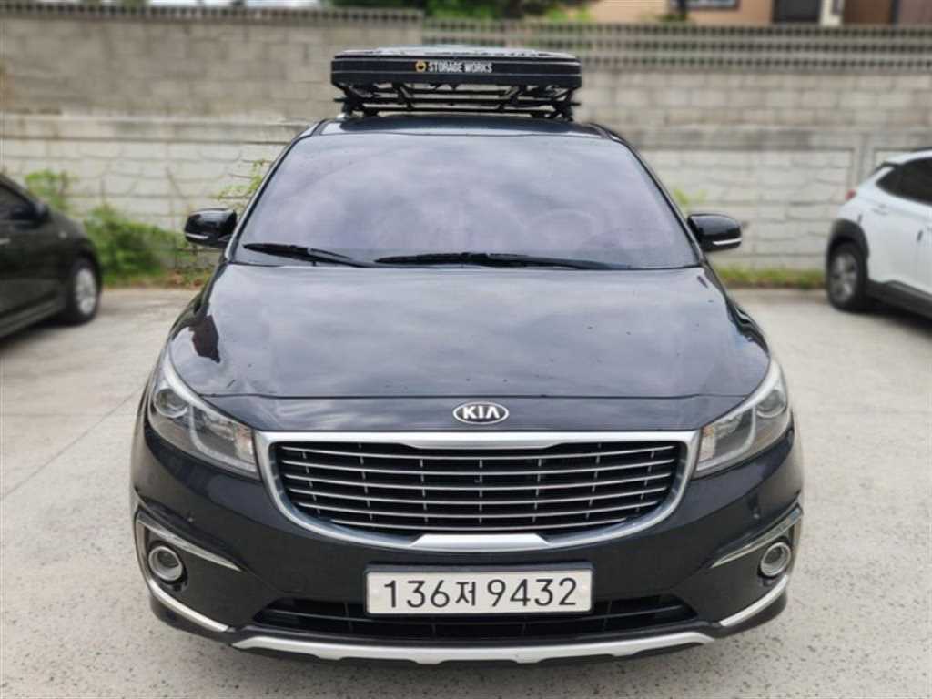KIA Carnival 2018 Negro - Importación desde Corea - HF Imports Iquique - Foto 1