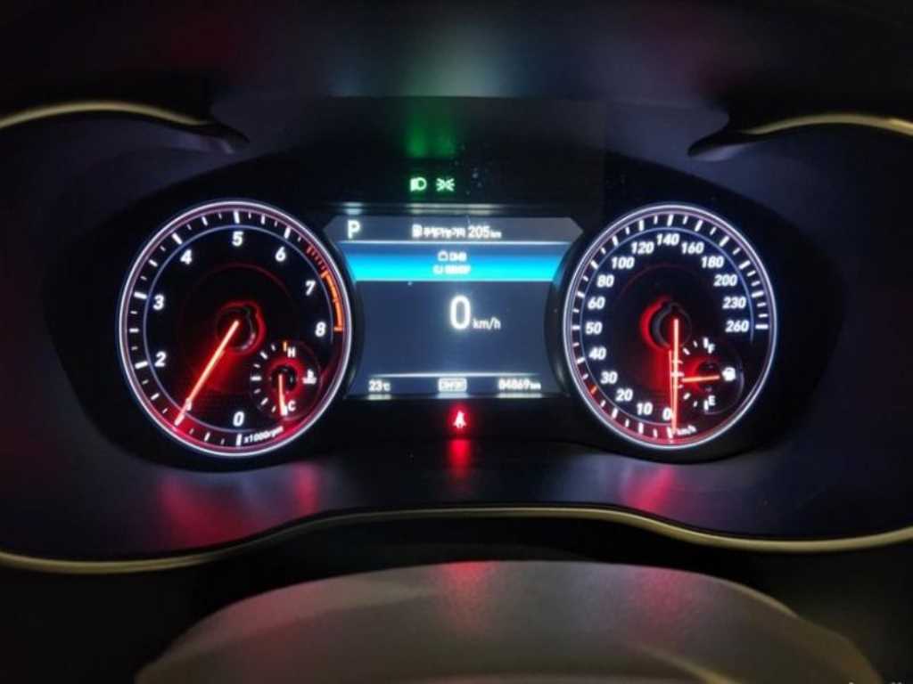 Genesis G70 - Vista 6