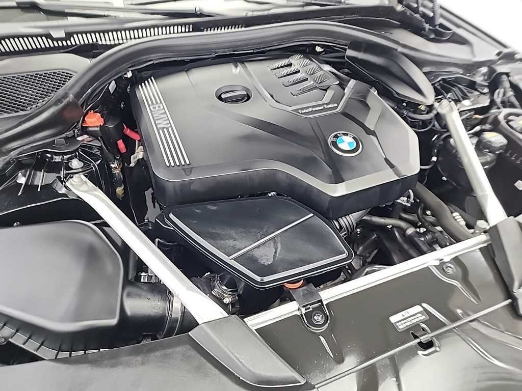BMW 5 Series - Vista 5