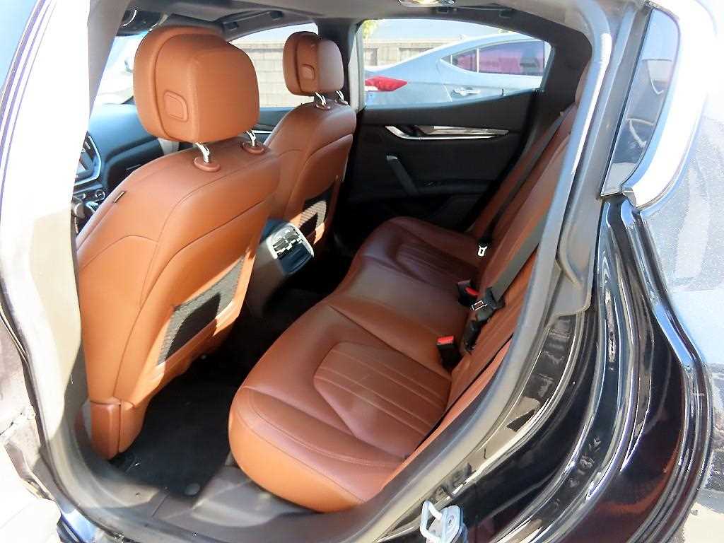 Maserati Ghibli - Vista 6