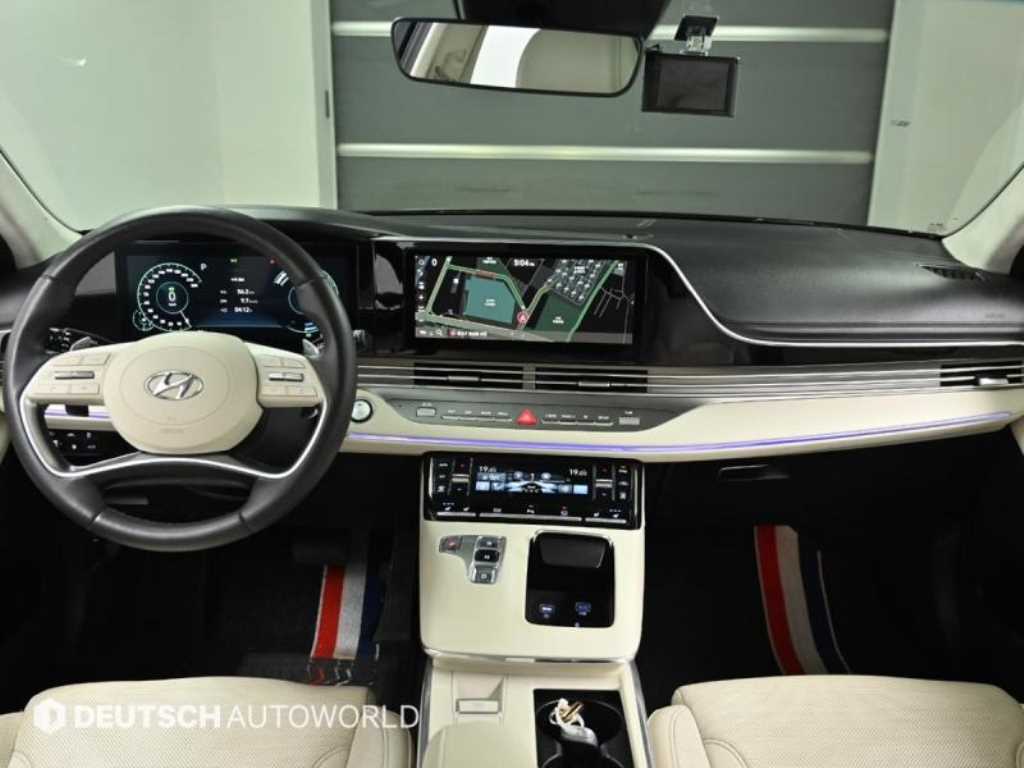 HYUNDAI Grandeur - Vista 8