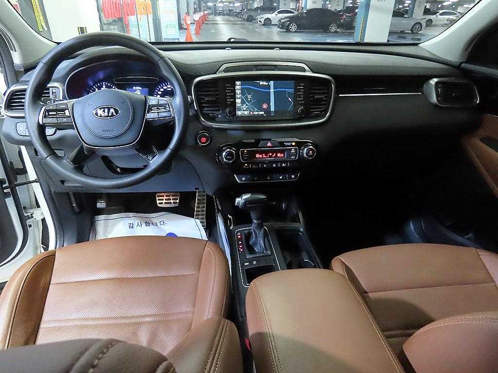 KIA Sorento - Vista 10