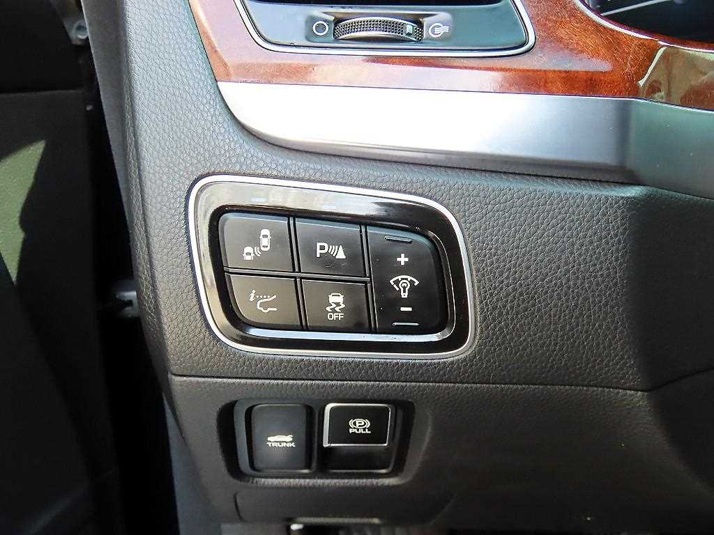 HYUNDAI Equus 2014 Negro - Importación desde Corea - HF Imports Iquique - Foto 13