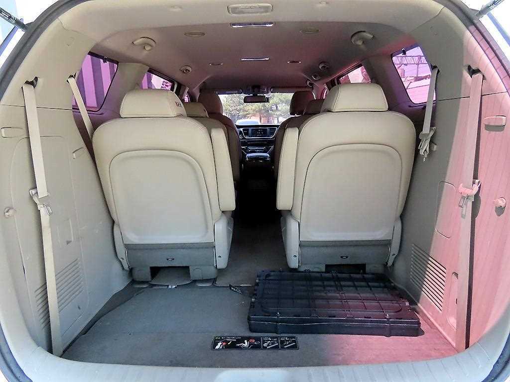 KIA Carnival 2019 Blanco - Importación desde Corea - HF Imports Iquique - Foto 18