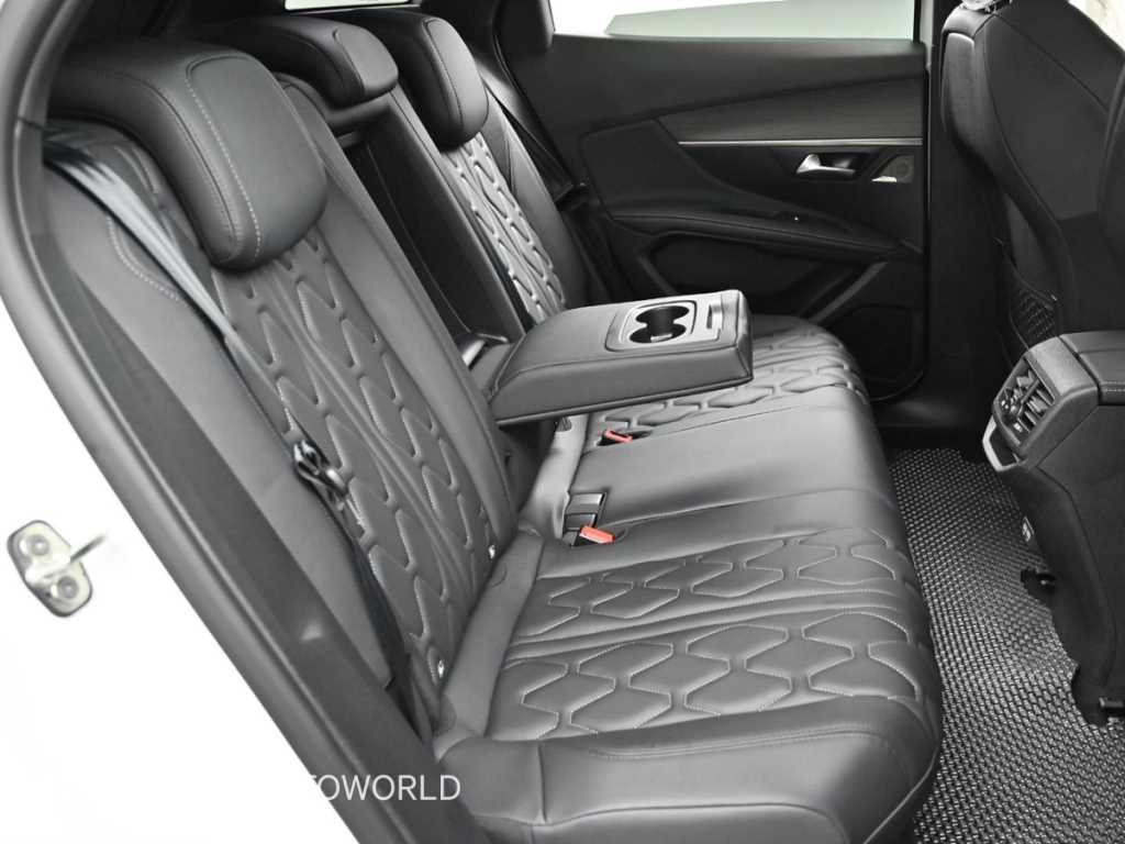 Peugeot 3008 - Vista 12